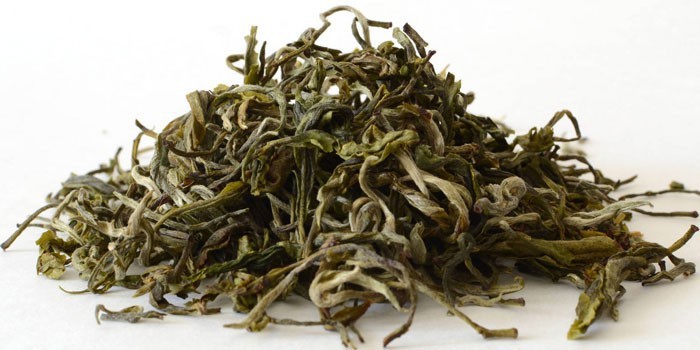 Сушенные листья зеленого чая